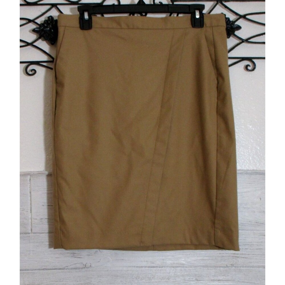 Banana Republic Pencil Skirt Women's Size 8 Tan Pockets Knee Lenght